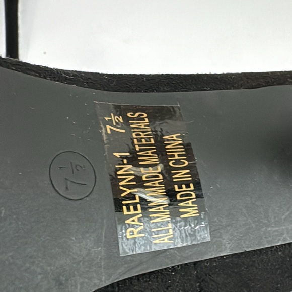 Black Elegant Collection Stiletto Heels size 7.5 - Picture 9 of 9